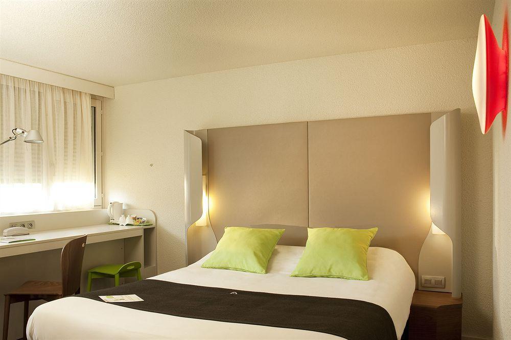 Campanile Hôtel Auch Cameră foto
